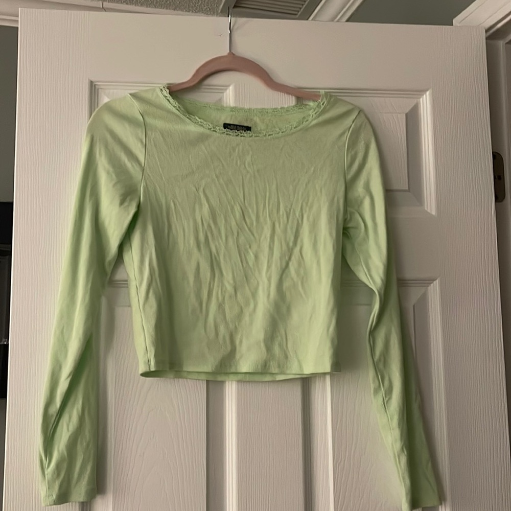 Green crop top